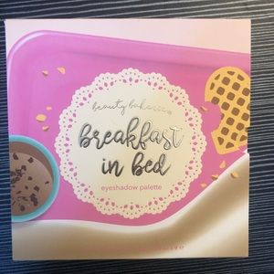 Beauty Bakerie Eyeshadow Palette